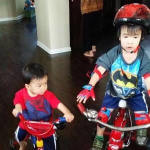 Meet your Posher, Tom